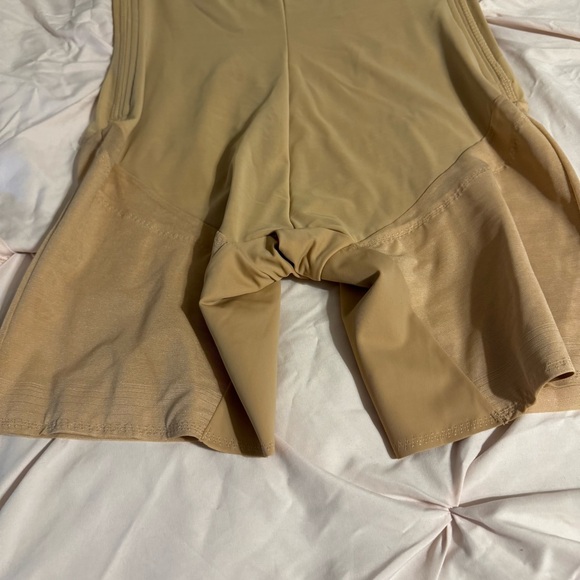 Honeylove Tan SuperPower Short Tummy Control Shapewear - Picture 7 of 8